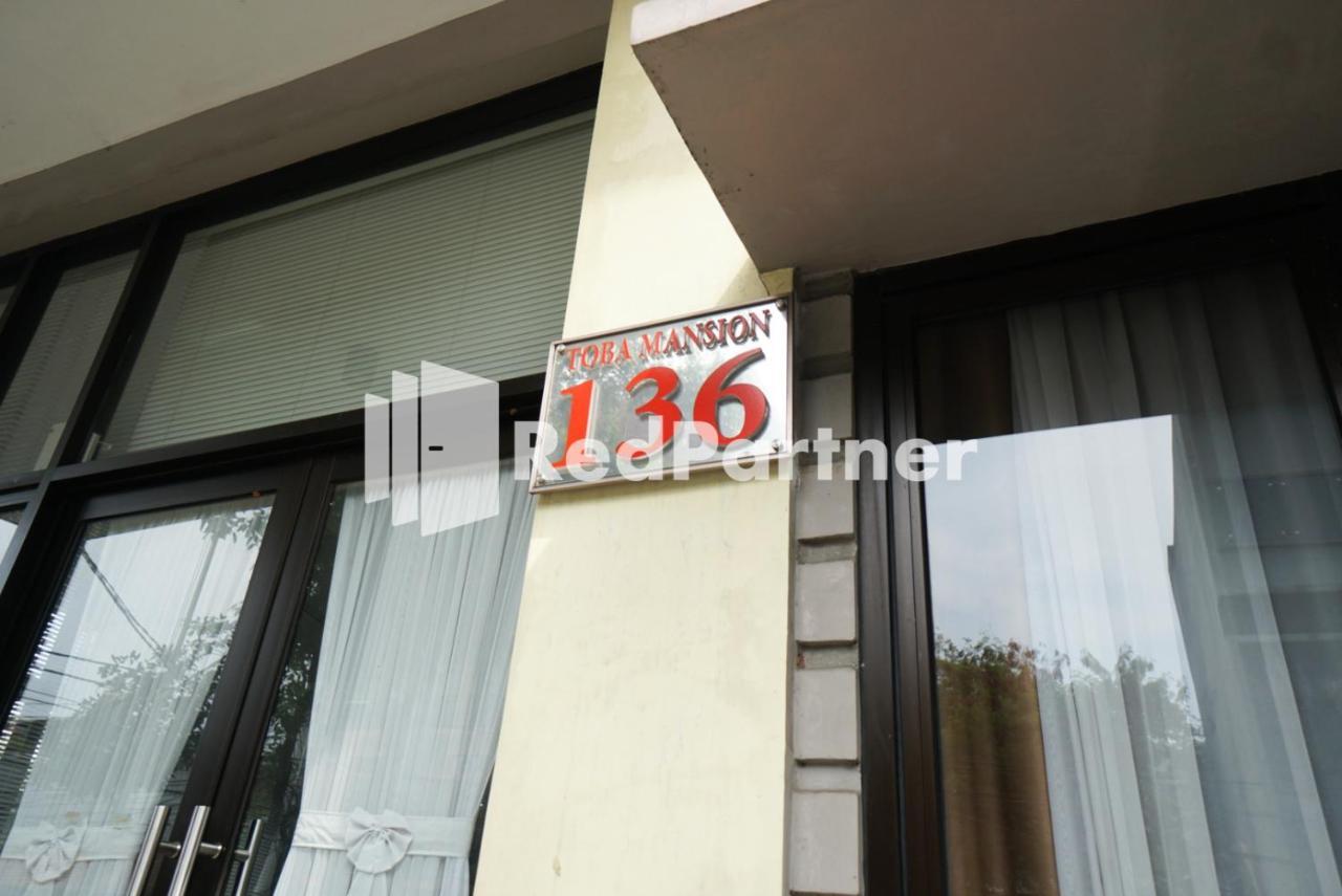 Hotel Toba Mansion Syariah Near Benhil Redpartner Jakarta Exterior foto